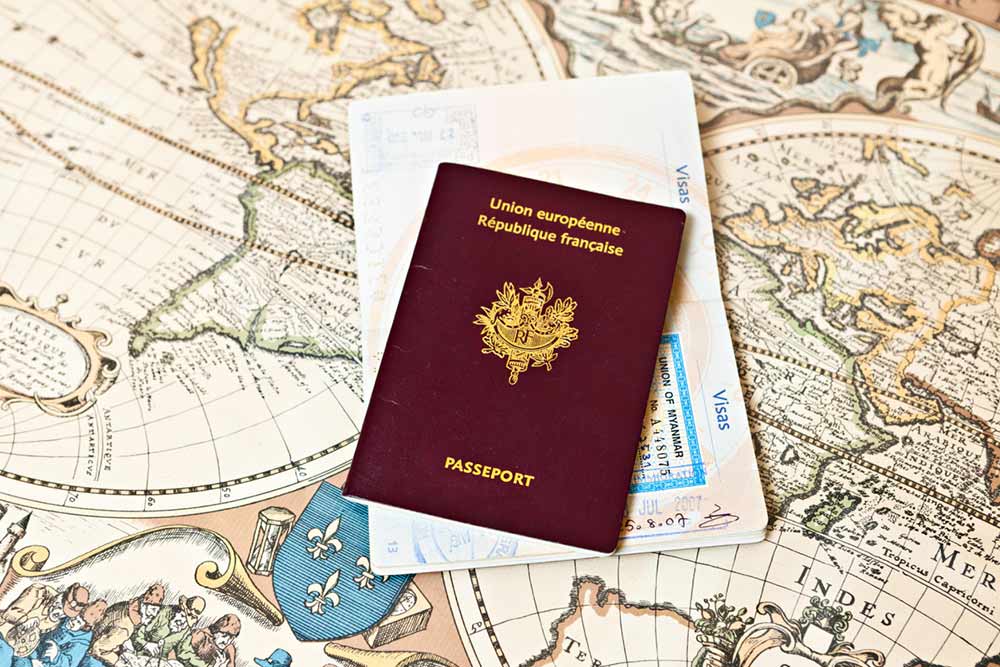 مدارک لازم برای ویزای توریستی ایتالیا - موسسه نصر جاوید